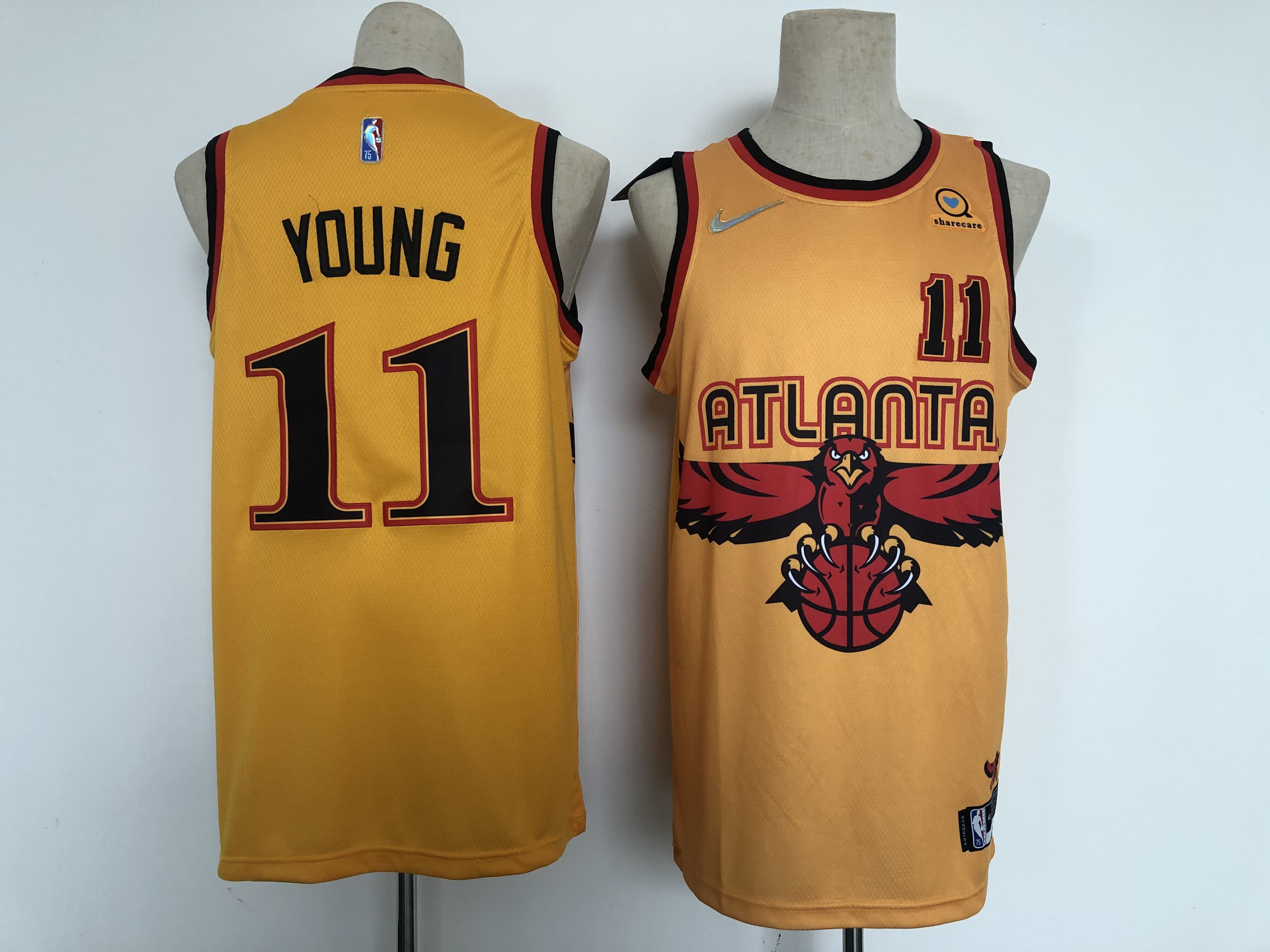 Men Atlanta Hawks #11 Young Yellow 2022 City Edition Nike NBA Jersey->dallas mavericks->NBA Jersey